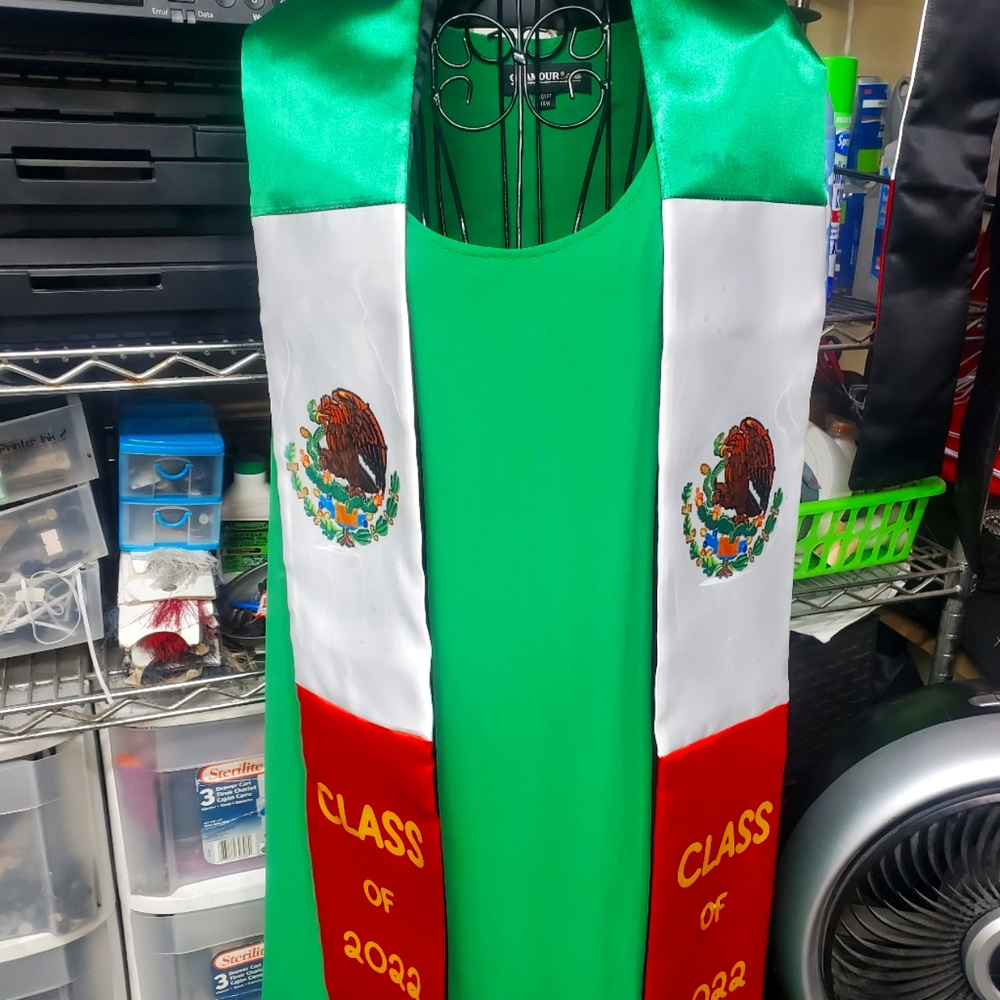 Graduation  stole